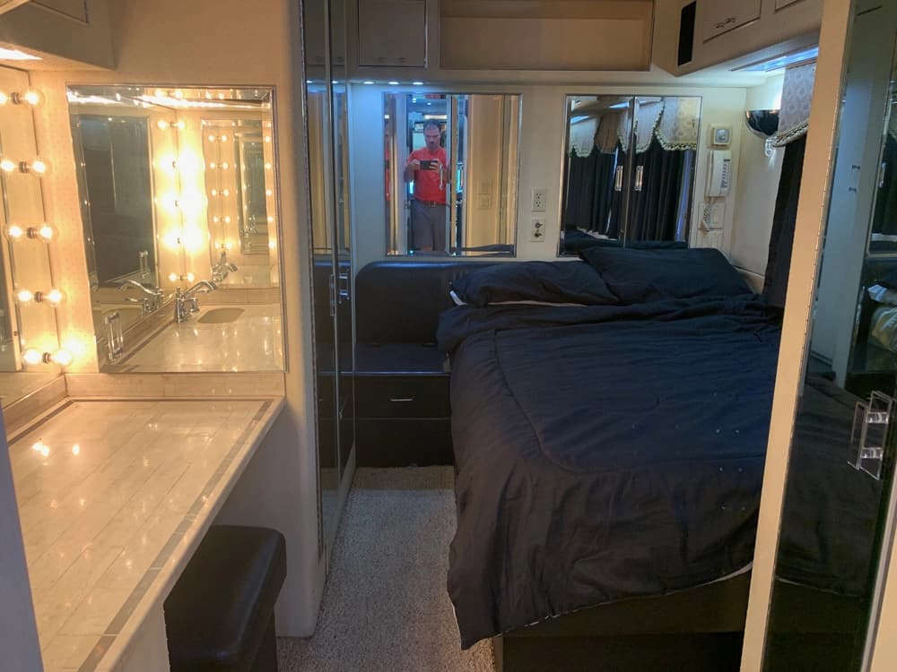 1993 Eagle Model 15 Motorhome - Image 20