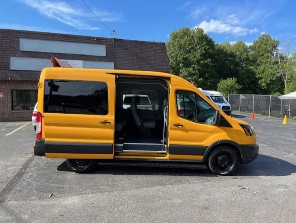 2017 Ford Transit 150 School Van - Image 2