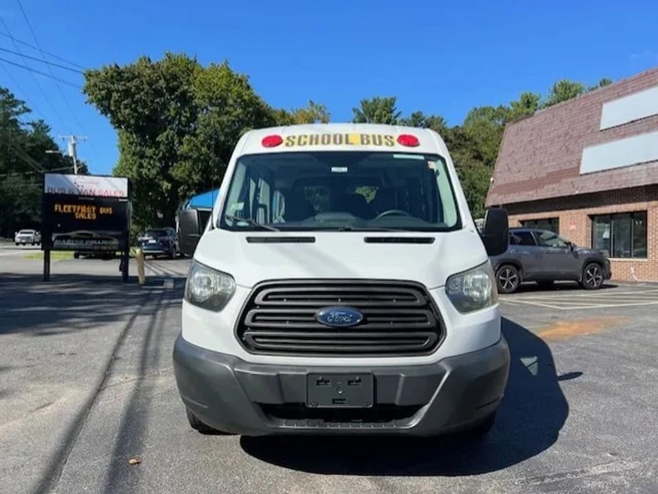 2016 Ford Transit 150 Passenger Van - Image 7