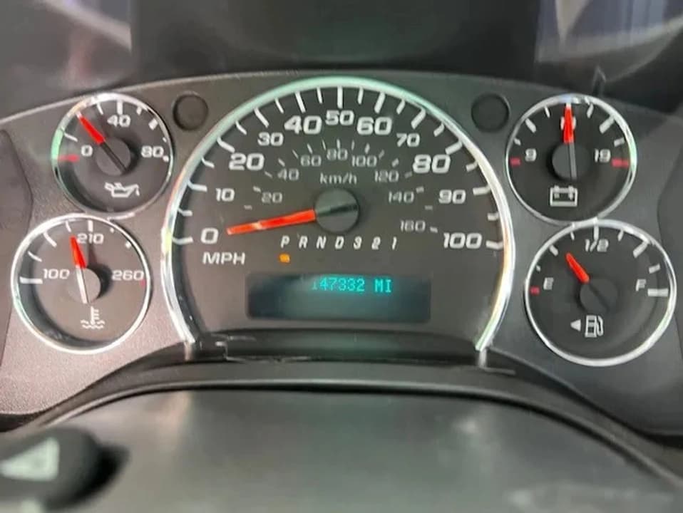 2008 GMC Savana Shuttle Bus - Image 15