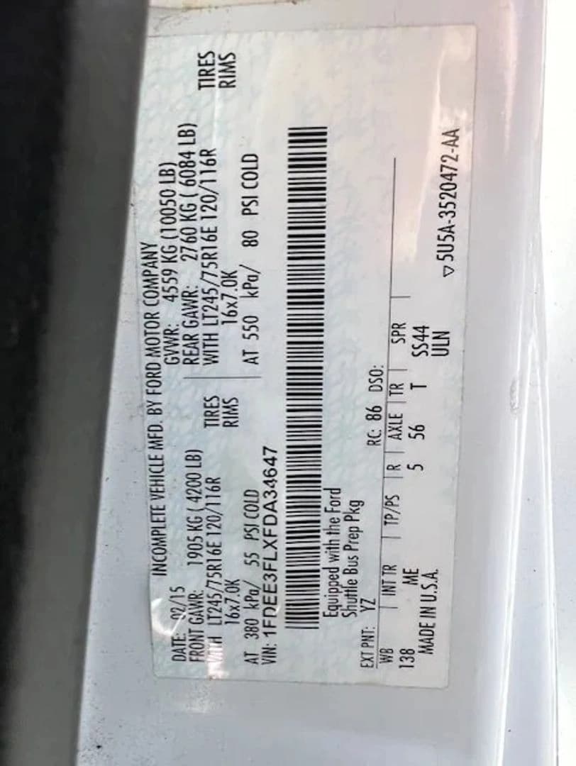 2015 FORD SHUTTLE BUS WHEELCHA GREAT FOR CONVERSION! - Image 20