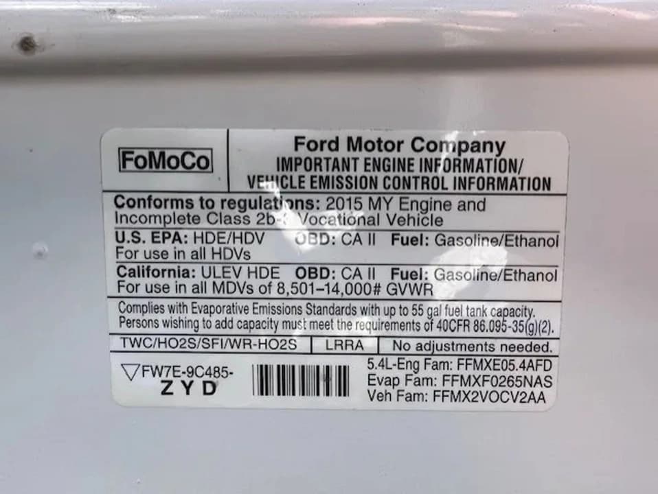 2015 FORD SHUTTLE BUS WHEELCHA GREAT FOR CONVERSION! - Image 23