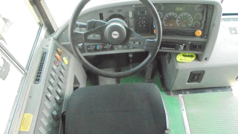 2007 Thomas Flat Nose School Bus - Image 2