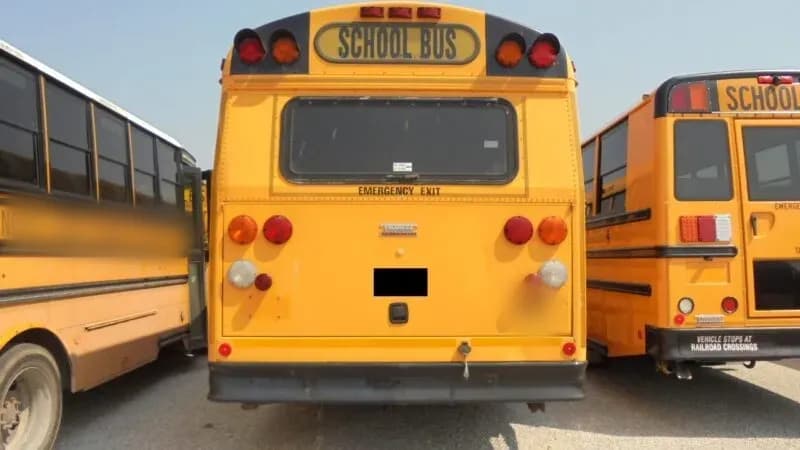 2007 Thomas Flat Nose School Bus - Image 5