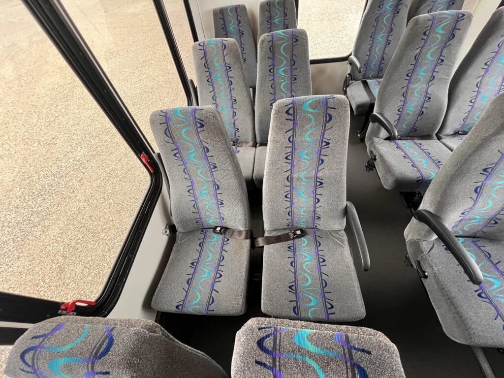 2014 Ford E450 Eldorado Shuttle Bus - Image 11