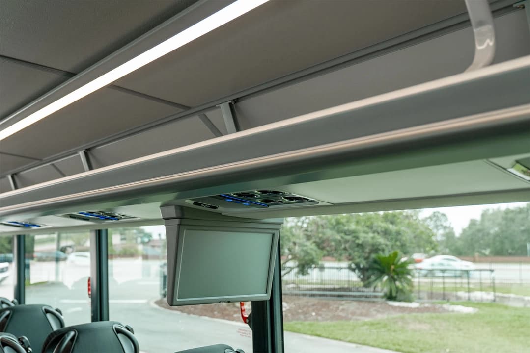 2026 Van Hool CX45 Coach Bus - Image 5