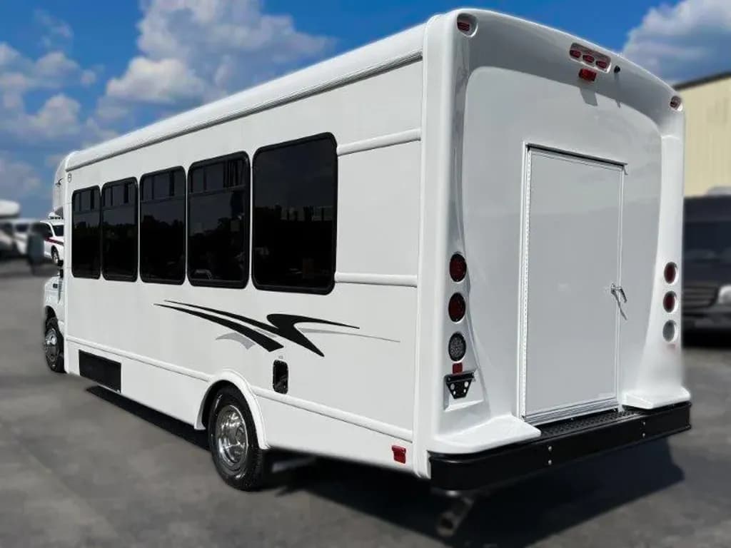 2026 Starcraft Allstar MVP Shuttle Bus - Image 2