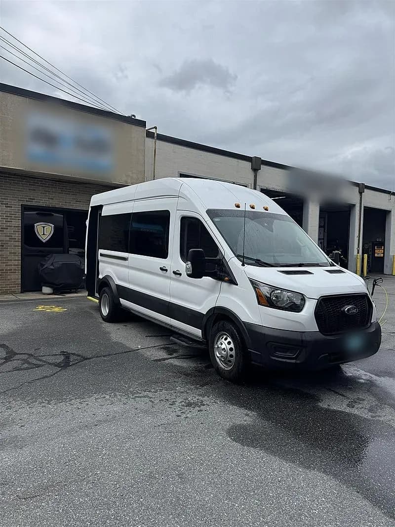 2024 Ford Transit 350 bus