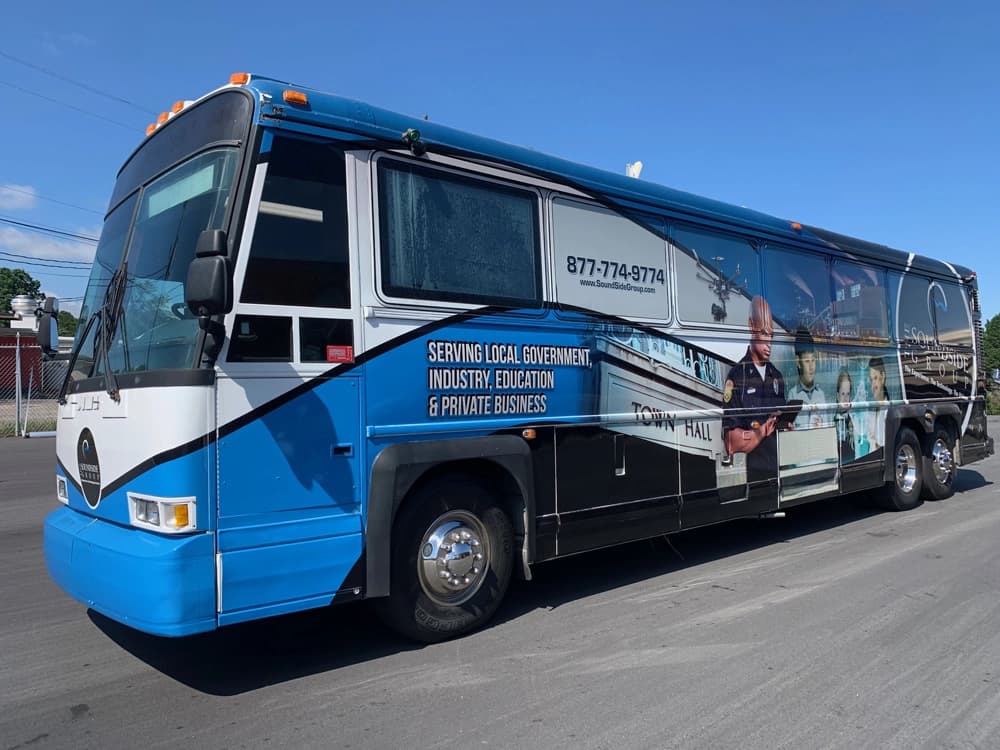 1995 MCI MS 951 Motor Coach - Image 7