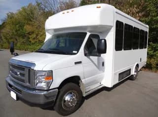 2025 Ford E-450 bus