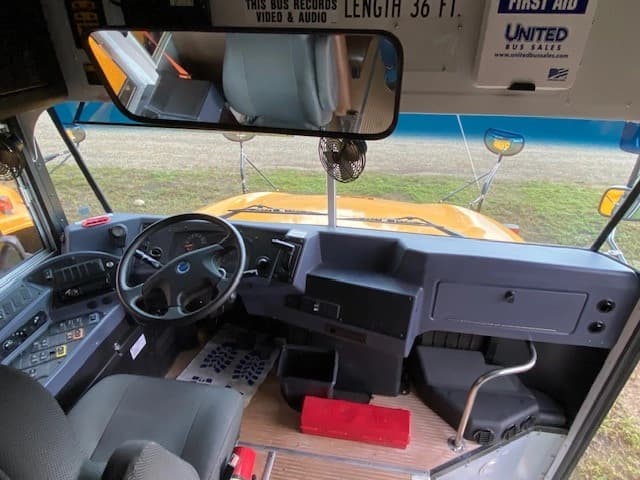 2022 Blue Bird Vision School Bus - Image 4
