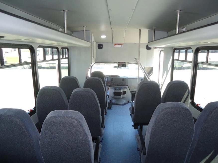 2025 Ford E350 Starcraft Allstar Shuttle Bus - Image 3