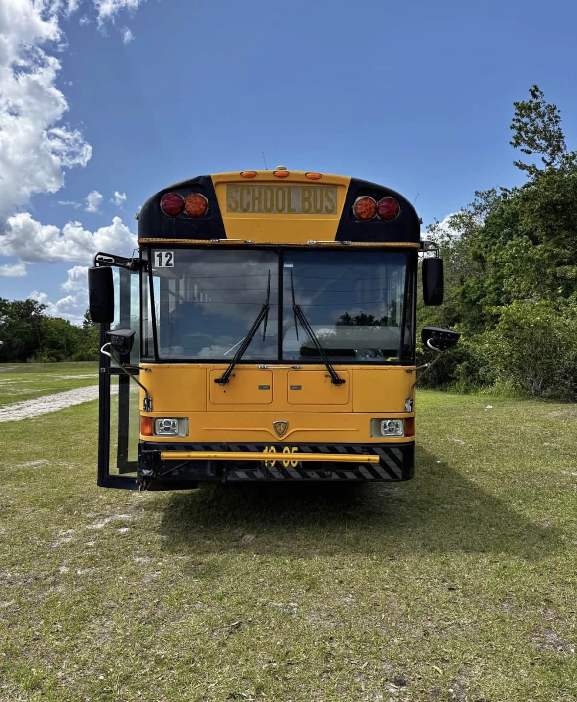 2006 International IC School Bus - Image 2