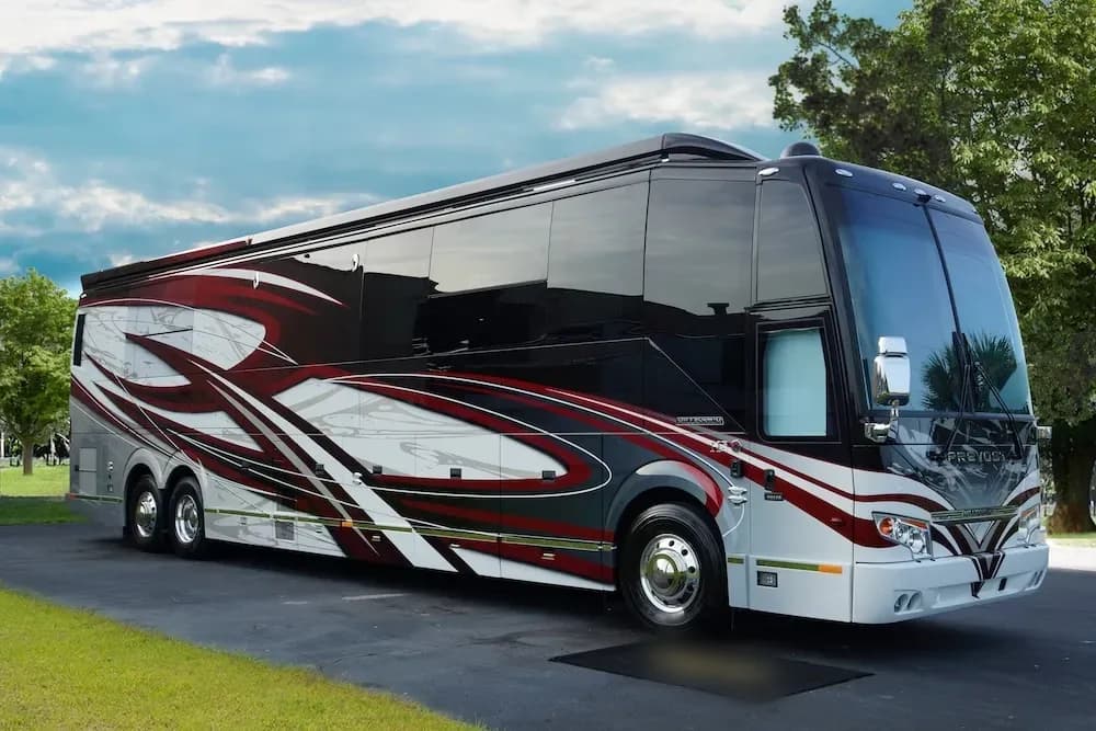 2023 Prevost Millennium H3-45 Motorhome - Image 1
