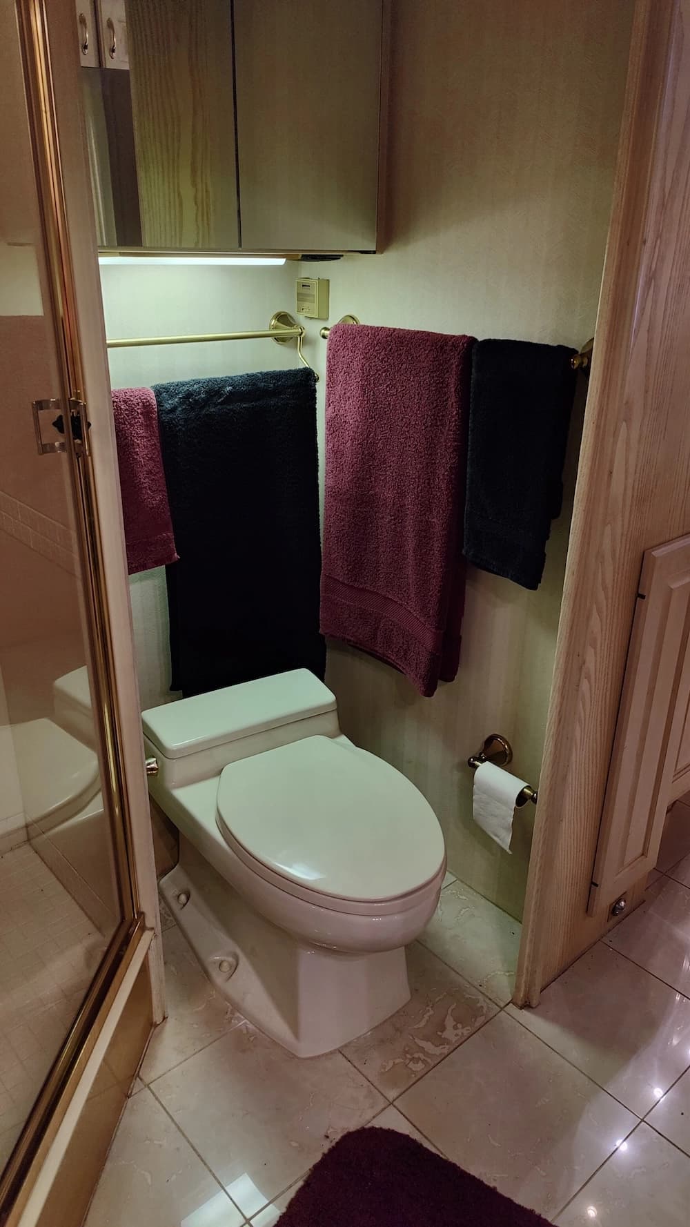 1991 Prevost Royale XL 40 Motorcoach - Image 29