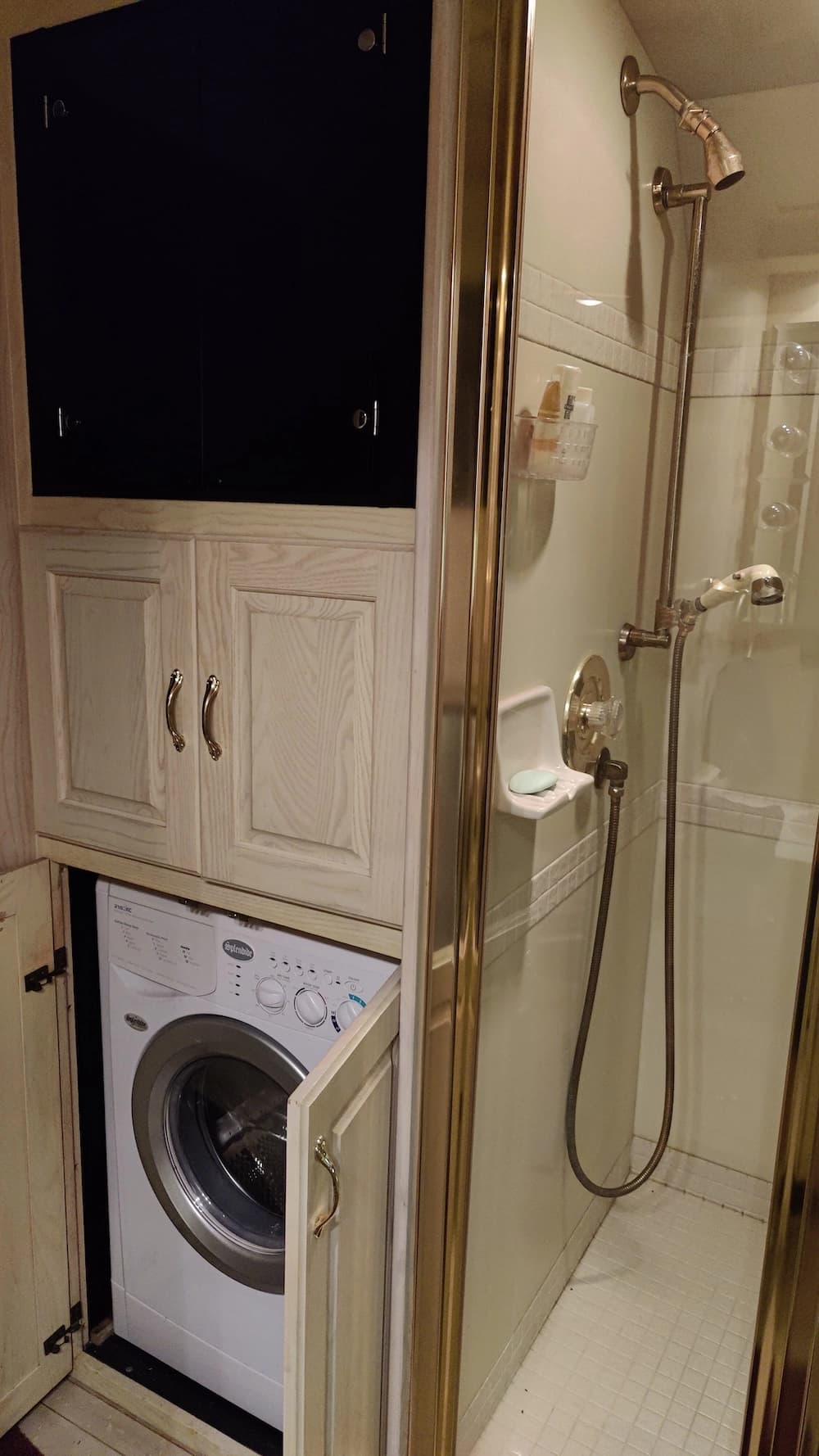 1991 Prevost Royale XL 40 Motorcoach - Image 30