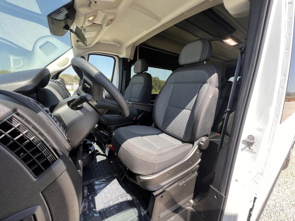 2024 RAM Promaster 2500 Passenger Van - Image 12
