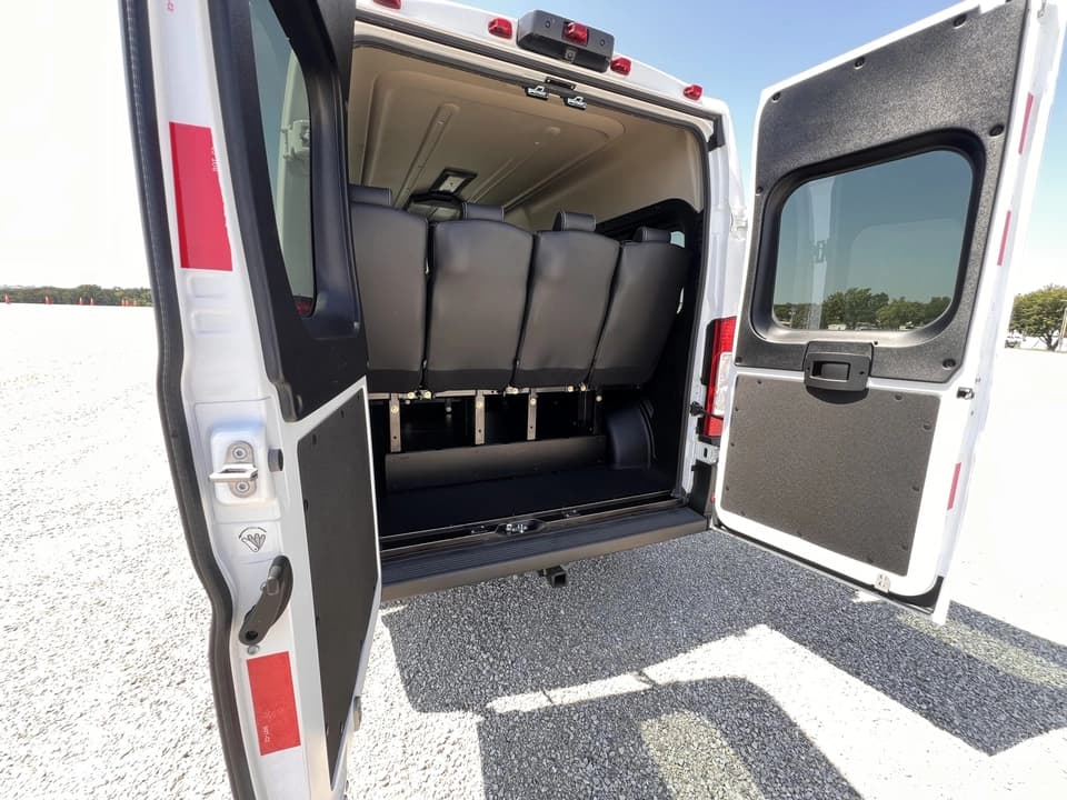 2024 RAM Promaster 2500 Passenger Van - Image 16