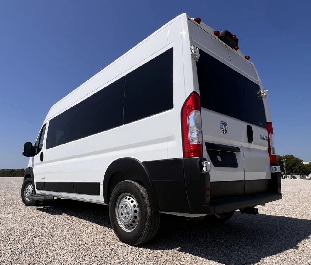 2024 RAM Promaster 2500 Passenger Van - Image 4