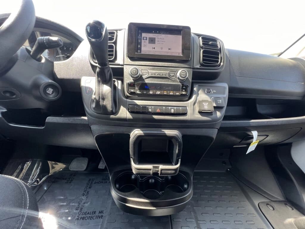 2024 RAM PROMASTER 2500 Van - Image 7