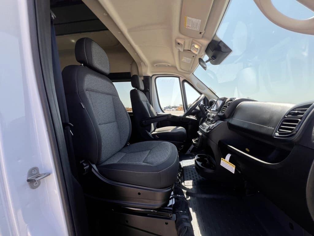 2024 RAM PROMASTER 2500 Van - Image 5