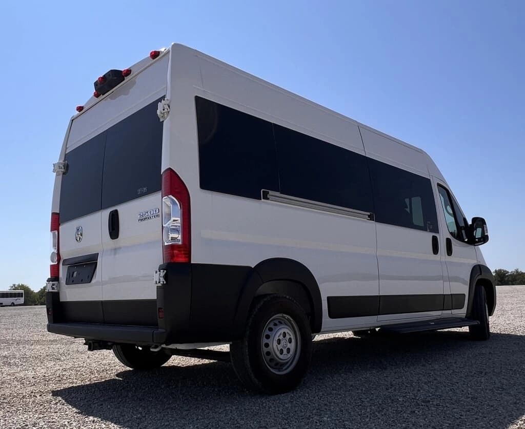 2024 RAM PROMASTER 2500 Van - Image 3
