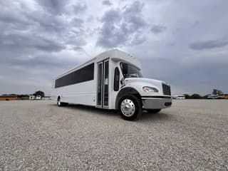 2021 Freightliner Glaval bus