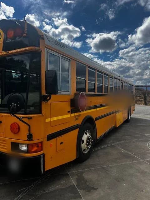  2 matching 2014 International school buses - Image 8