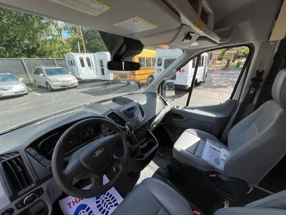 2015 Ford Transit 250 XL ADA Passenger Van - Image 17
