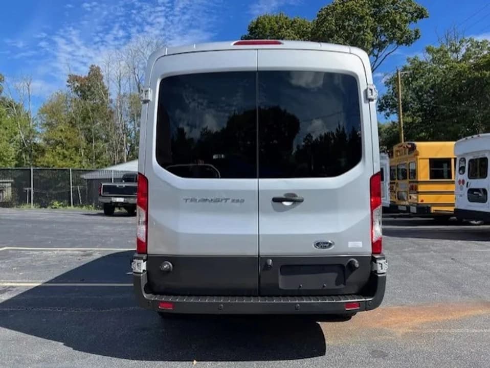 2015 Ford Transit 250 XL ADA Passenger Van - Image 5