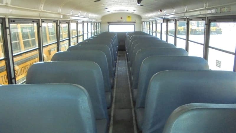 2009 Thomas Flat Nose School Bus - Image 4