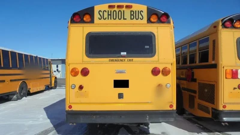 2009 Thomas Flat Nose School Bus - Image 3