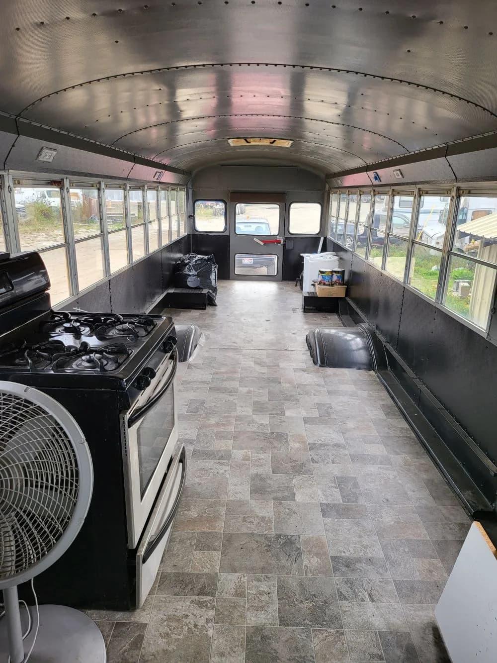 1998 International Amtran - Image 4