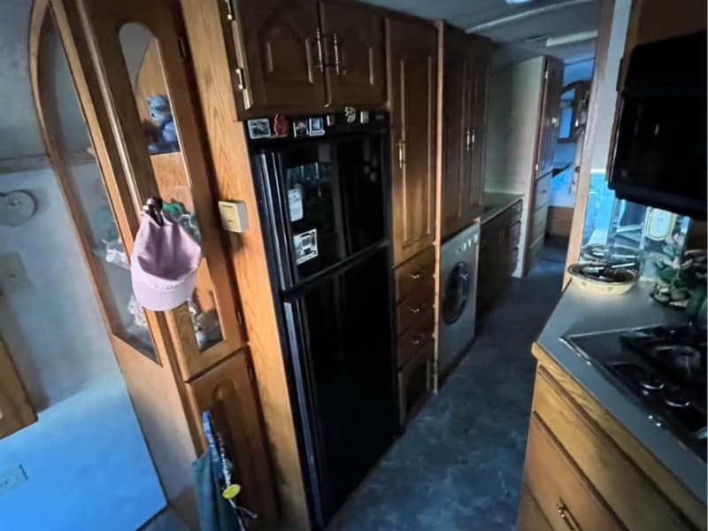 1977 MCI 8 Conversion/Specialty - Image 7