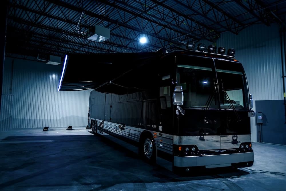 2023 Prevost Loki X3 Motorhome - Image 21