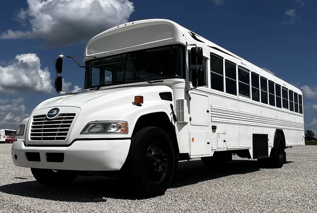 2015 Blue Bird Vision Activity Bus - Image 2