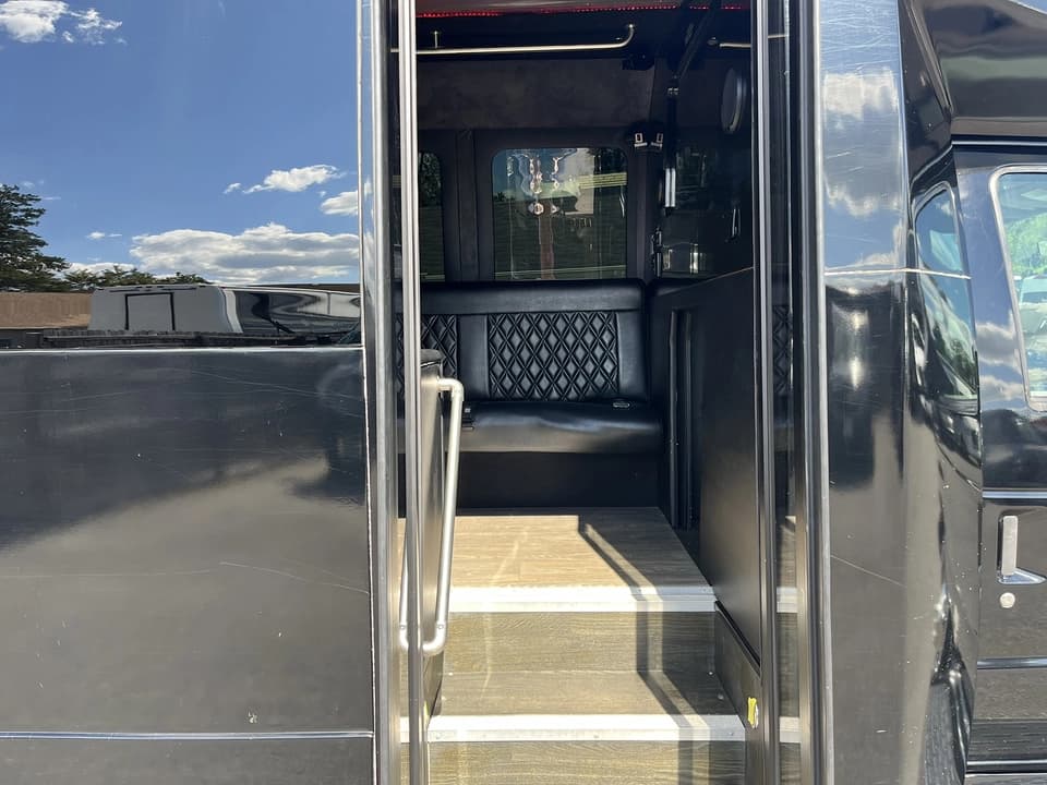2014 Ford E450 Battisti Customs Limo Bus - Image 8