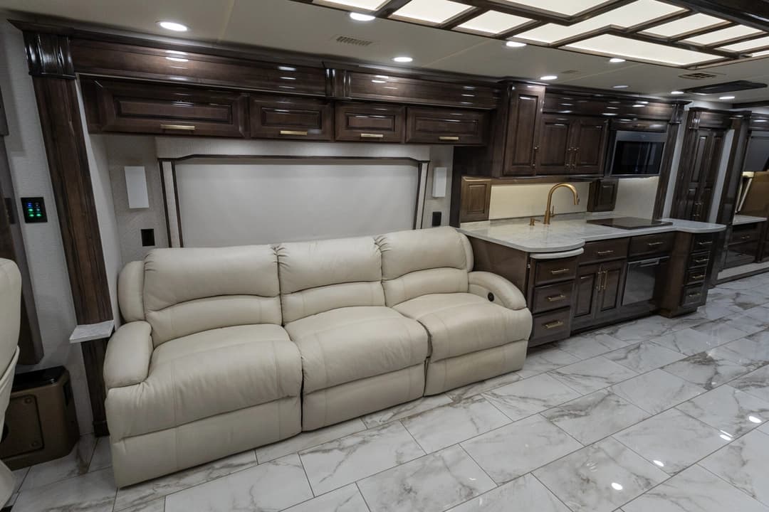 2022 Entegra Cornerstone 45B Motorhome - Image 17