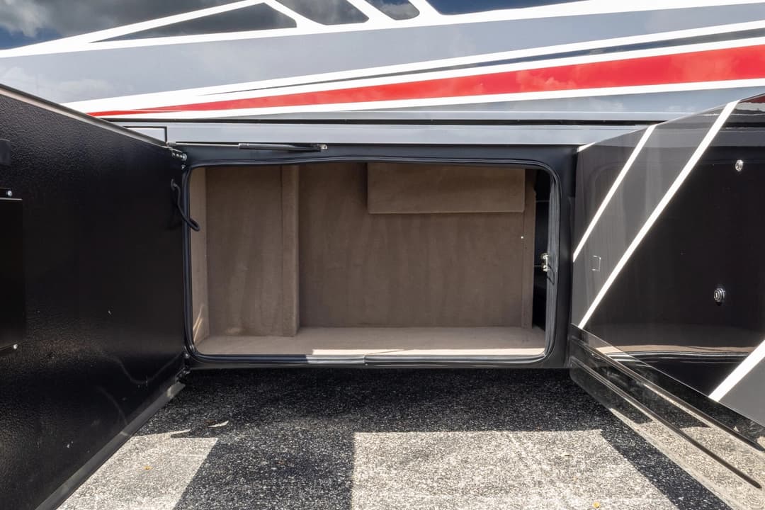 2022 Entegra Cornerstone 45B Motorhome - Image 35