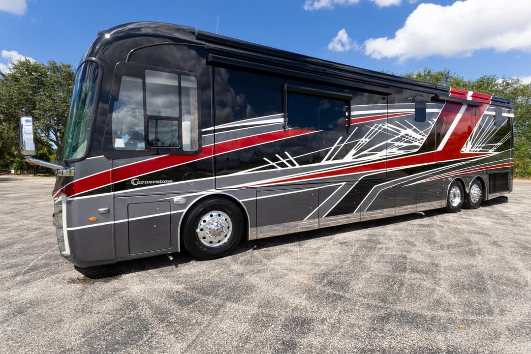 2022 Entegra Cornerstone 45B Motorhome - Image 10