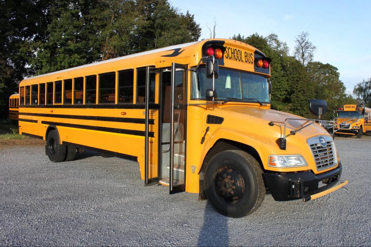2019 Blue Bird Vision School Bus - Image 2