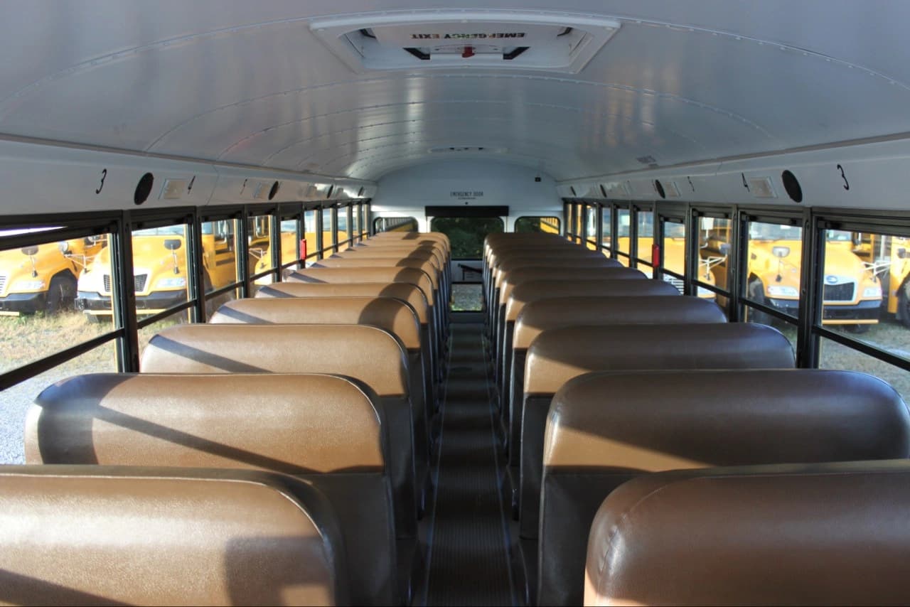 2019 Blue Bird Vision School Bus - Image 4
