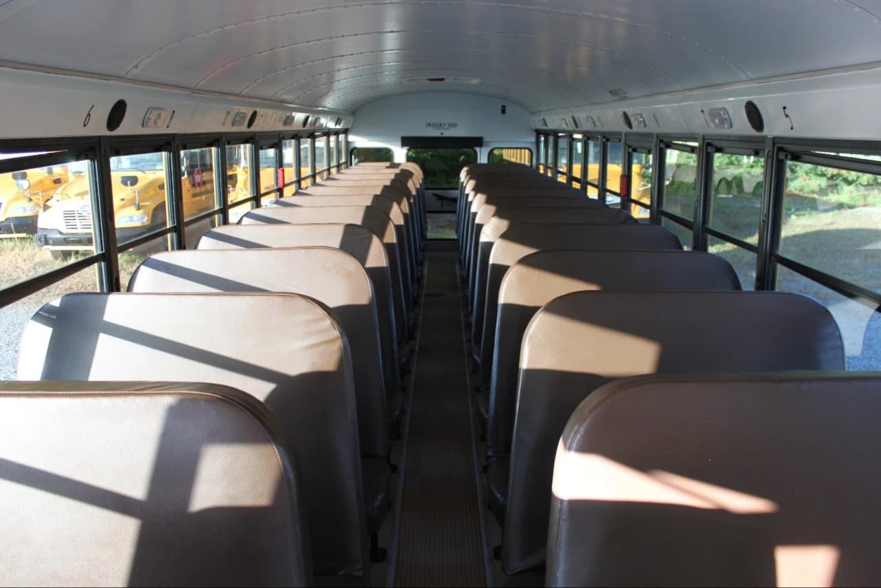 2022 Blue Bird Vision School Bus - Image 4
