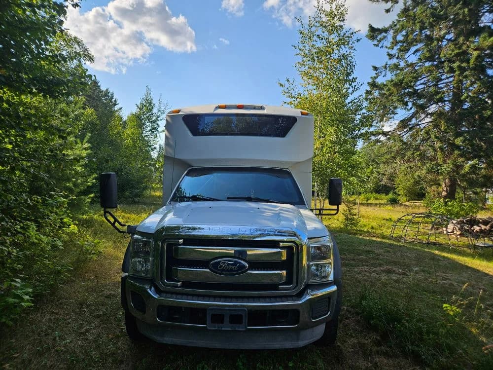 2012 ford F550 Superduty - Image 5