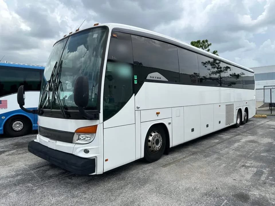2015 Setra S407 CC Coach Bus - Image 3