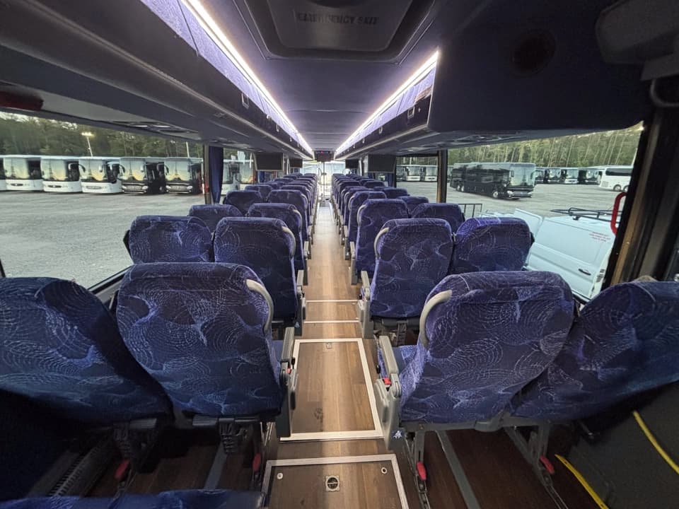 2015 Van Hool TX45 Coach Bus - Image 14
