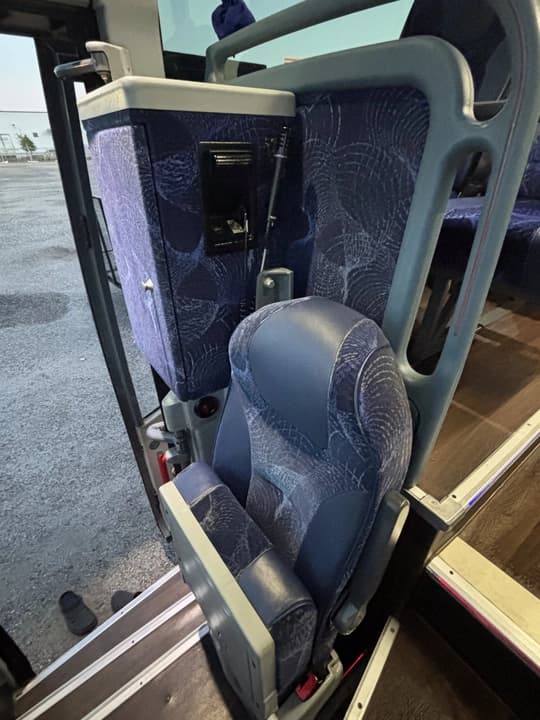 2015 Van Hool TX45 Coach Bus - Image 16