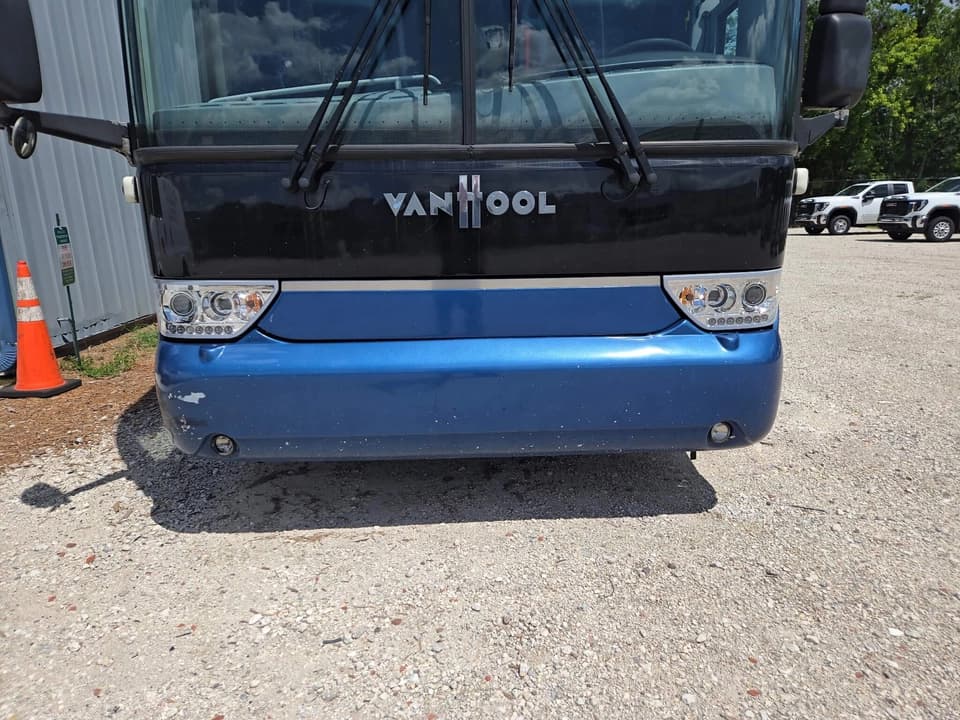 2015 Van Hool TX45 Coach Bus - Image 6