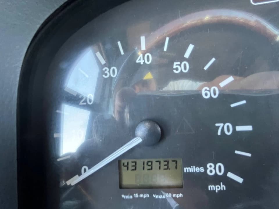 2013 Van Hool C2045 Coach Bus - Image 10