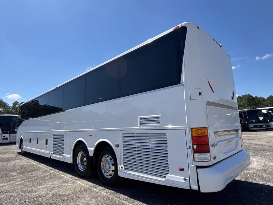 2013 Van Hool C2045 Coach Bus - Image 8